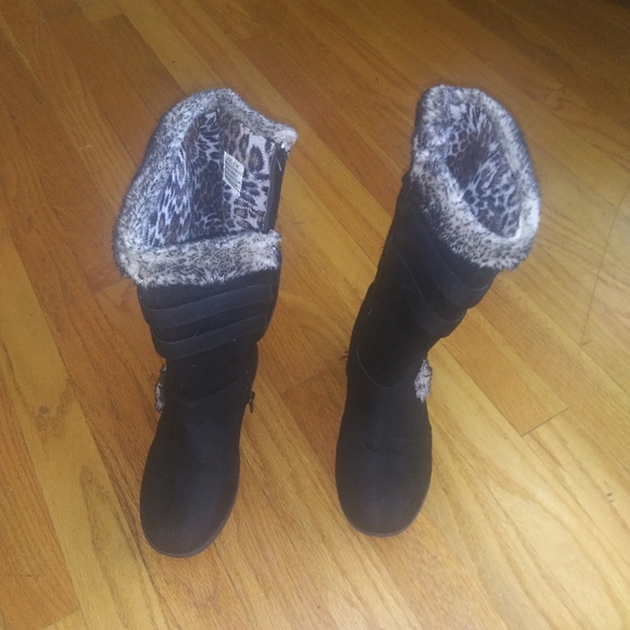 HotCakes tall boot size 1.5 - Picture 1 of 6